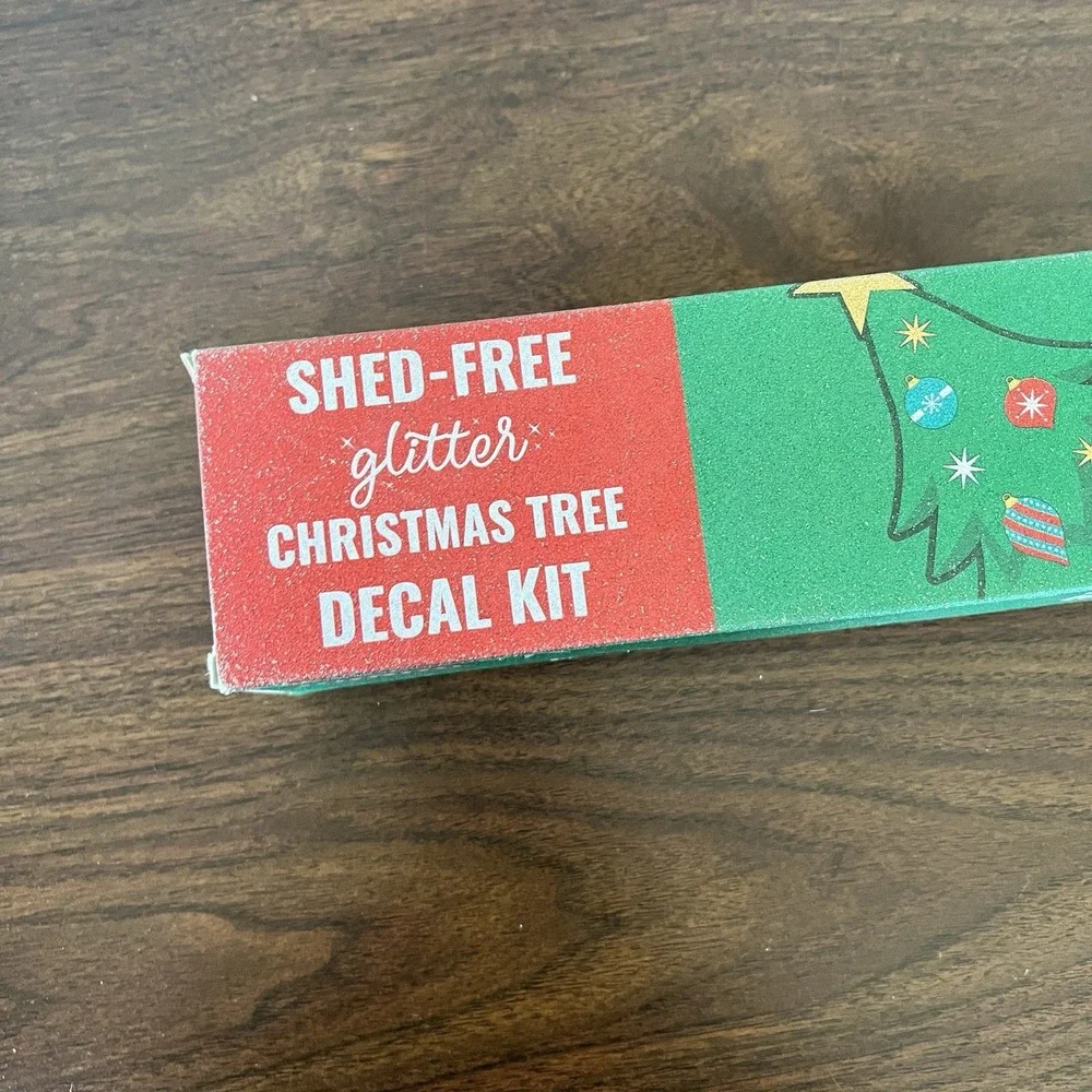 Harmony Wall Decals Shed Free Glitter Christmas Tree Decal Kit 31.5x54.7 NEW